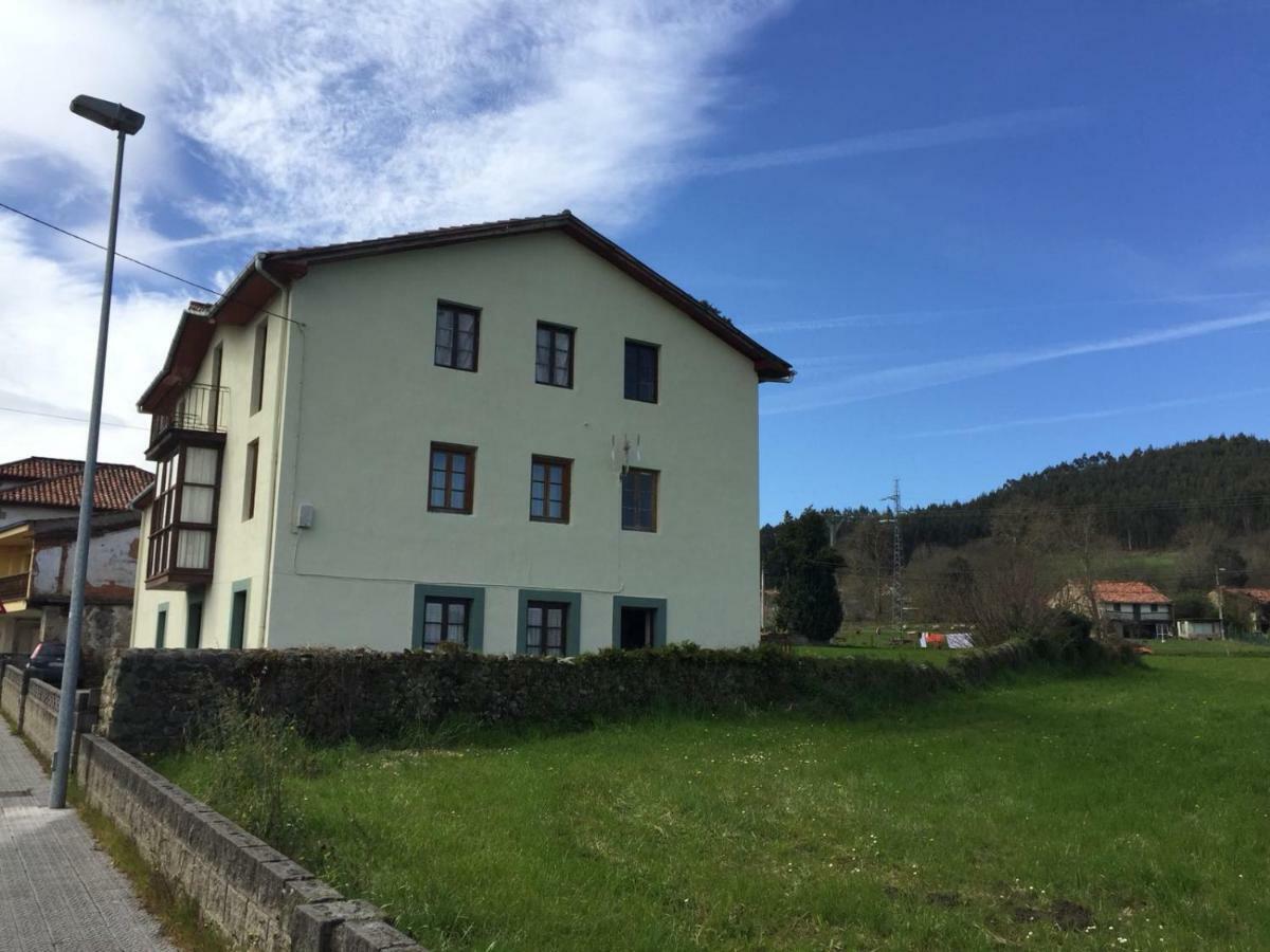 La casa de los abuelos Zurita Exterior foto