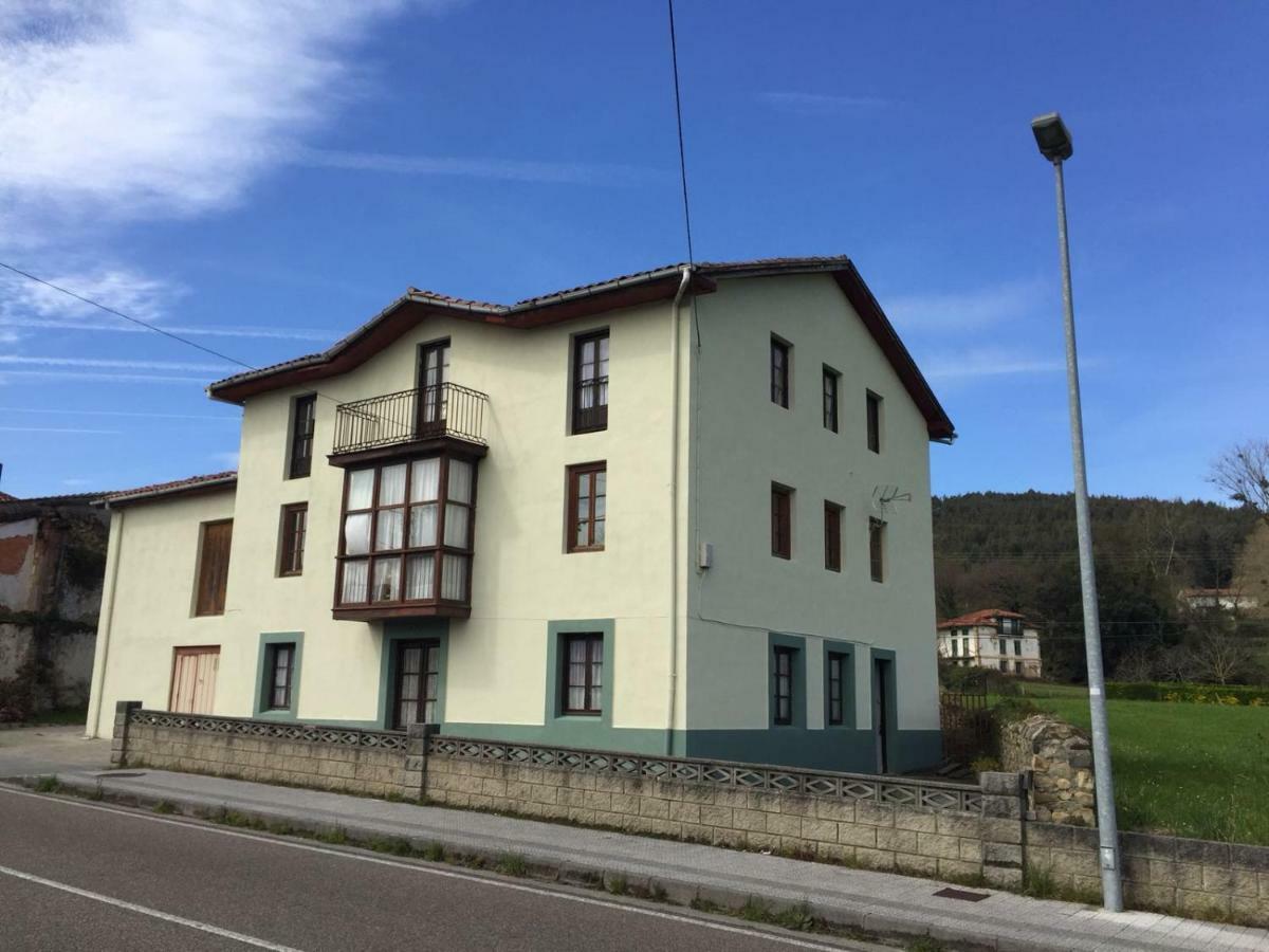 La casa de los abuelos Zurita Exterior foto